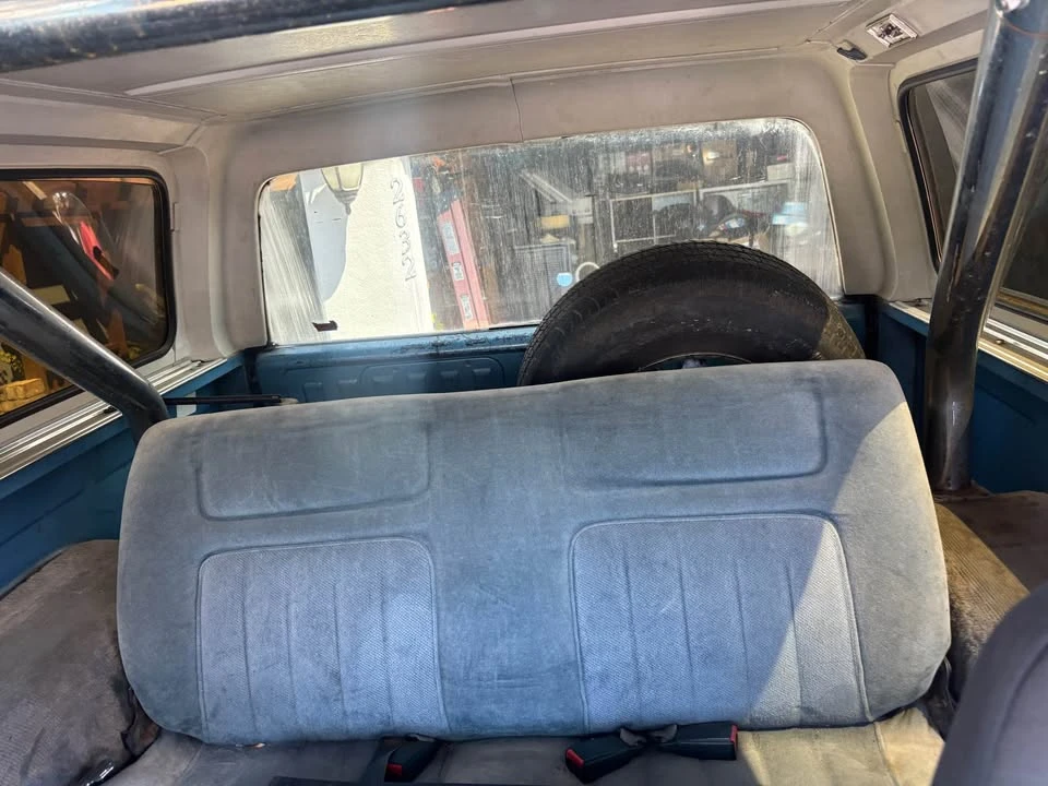 1987 GMC Jimmy 2nd Gen - Image 4 of 5