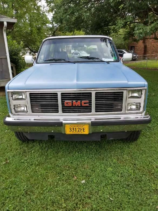 1987 GMC Jimmy 2nd Gen - Image 13 of 20