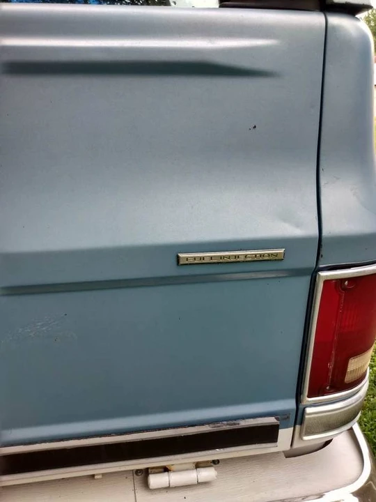 1987 GMC Jimmy 2nd Gen - Image 3 of 20