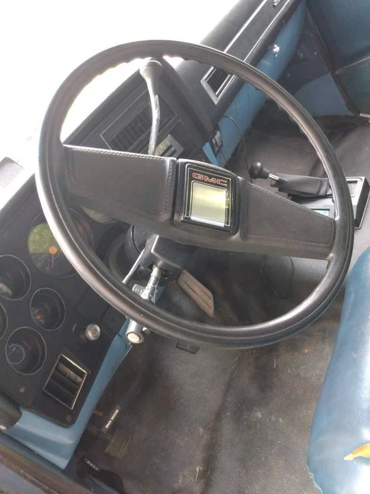 1987 GMC Jimmy 2nd Gen - Image 8 of 20
