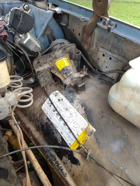 1987 GMC Jimmy 2nd Gen - Image 10 of 20