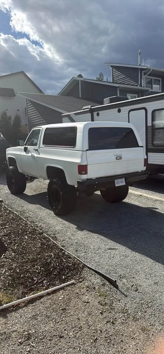 1987 GMC Jimmy 2nd Gen - Image 4 of 10