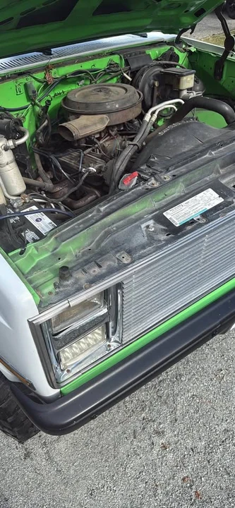 1987 GMC Jimmy 2nd Gen - Image 9 of 10