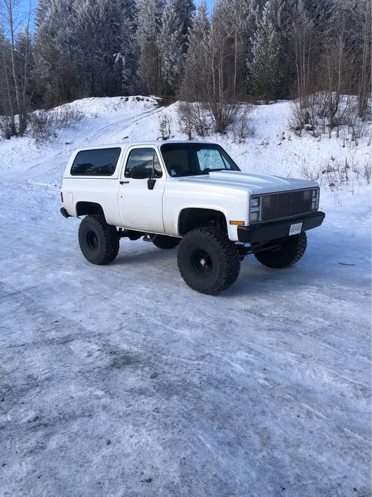 1987 GMC Jimmy 2nd Gen - Image 10 of 10