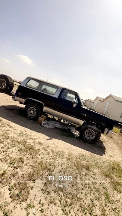 1987 GMC Jimmy 2nd Gen - Image 4 of 10