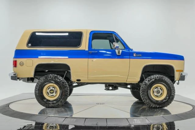 1987 GMC Jimmy 2nd Gen - Image 8 of 31