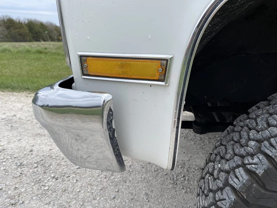 1987 GMC Jimmy 2nd Gen - Image 7 of 31