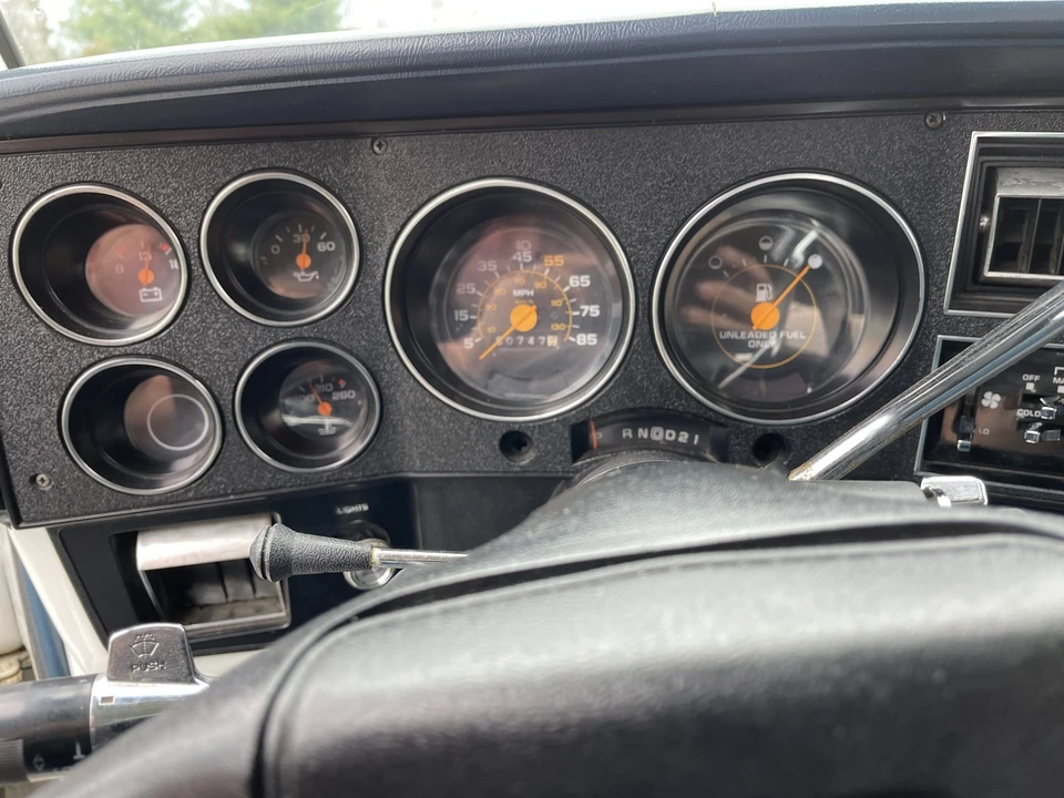 1987 GMC Jimmy 2nd Gen - Image 21 of 31