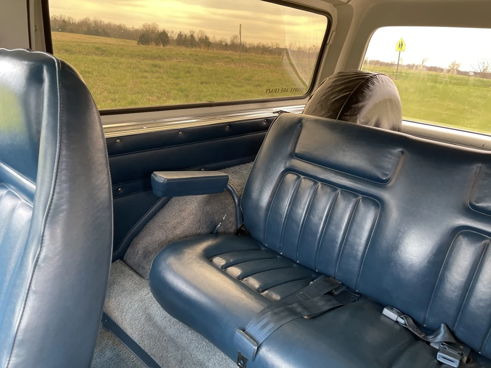 1987 GMC Jimmy 2nd Gen - Image 25 of 31