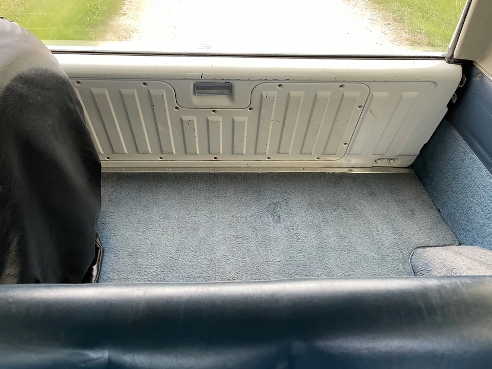 1987 GMC Jimmy 2nd Gen - Image 26 of 31