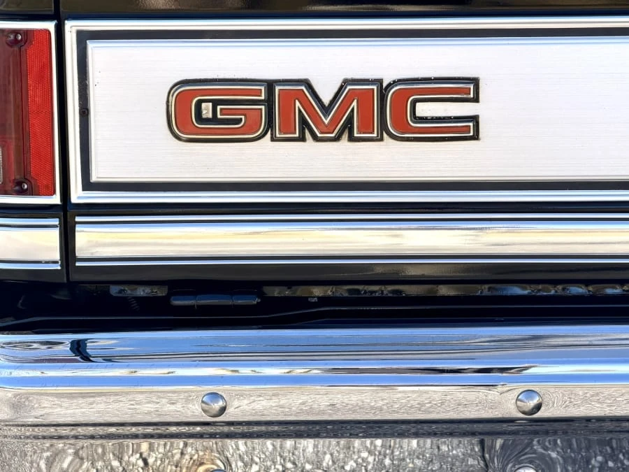 1987 GMC Jimmy 2nd Gen - Image 13 of 26