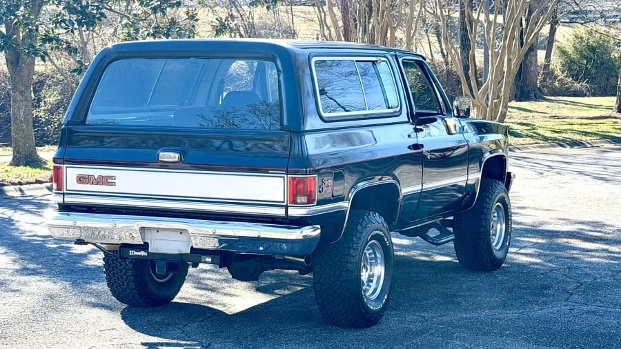 1987 GMC Jimmy 2nd Gen - Image 14 of 26