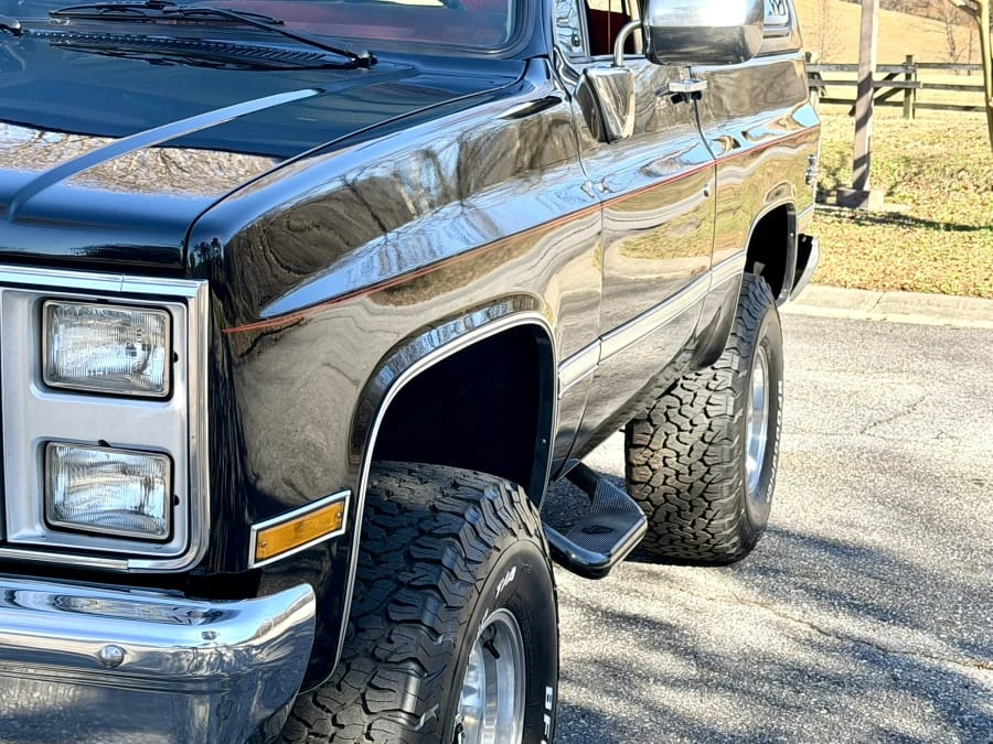 1987 GMC Jimmy 2nd Gen - Image 8 of 26