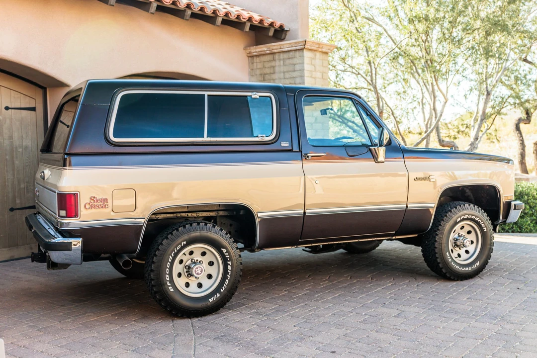 1987 GMC Jimmy 2nd Gen - Image 6 of 31