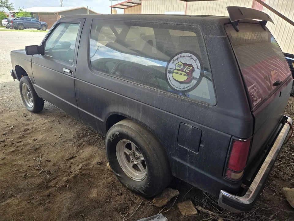 1987 GMC Jimmy 2nd Gen - Image 3 of 9