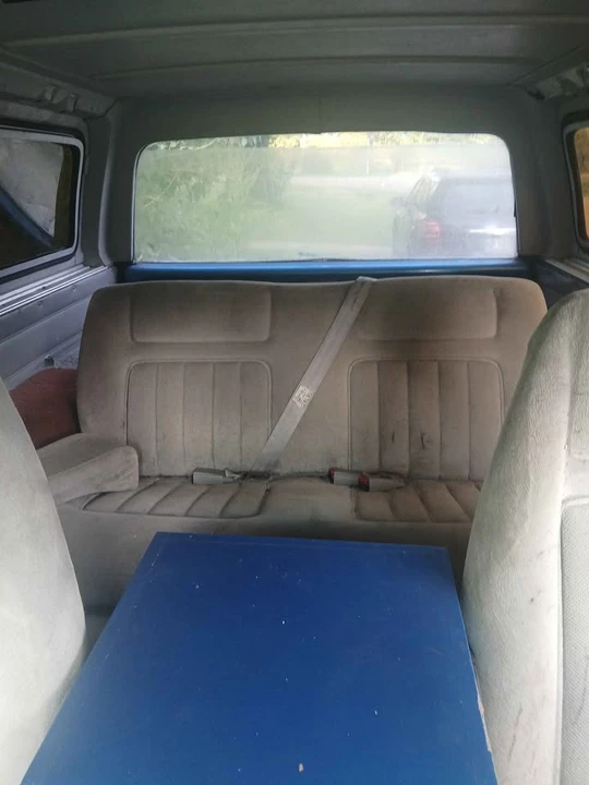 1987 GMC Jimmy 2nd Gen - Image 5 of 6