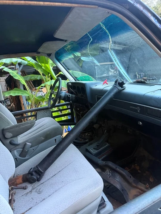 1987 GMC Jimmy 2nd Gen - Image 4 of 5