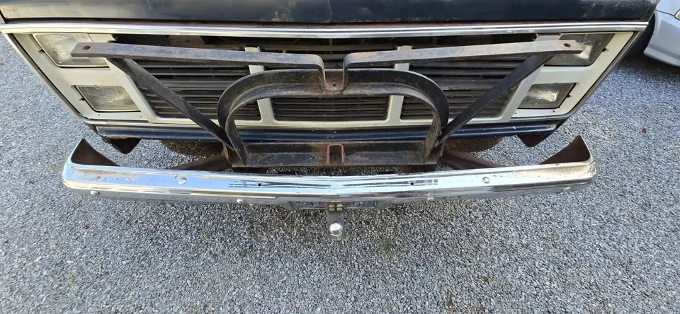 1987 GMC Jimmy 2nd Gen - Image 15 of 17