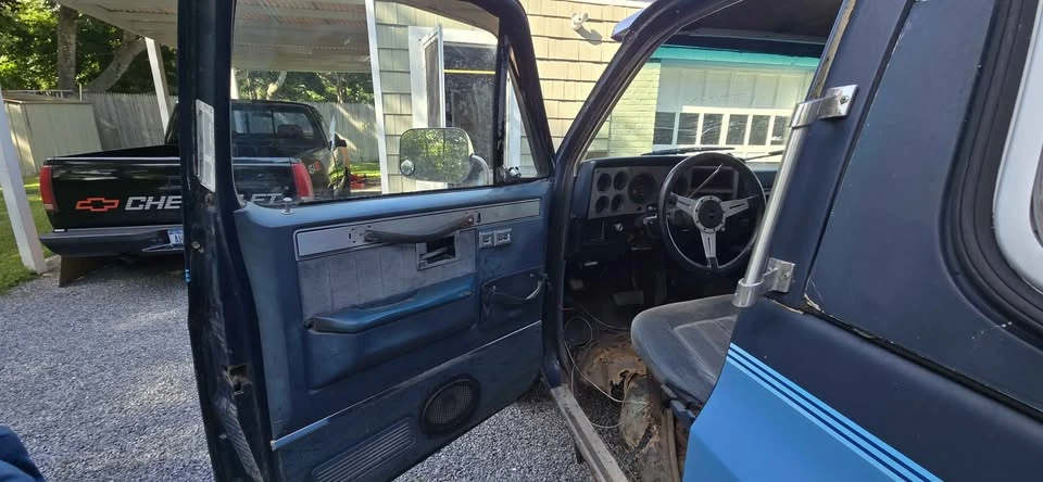 1987 GMC Jimmy 2nd Gen - Image 8 of 17