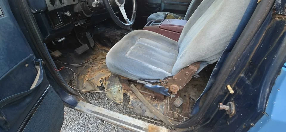 1987 GMC Jimmy 2nd Gen - Image 7 of 17