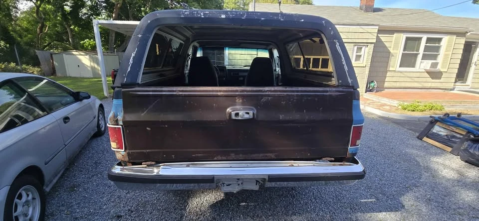 1987 GMC Jimmy 2nd Gen - Image 4 of 17