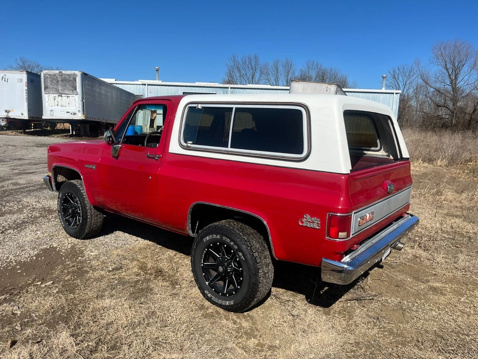 1987 GMC Jimmy 2nd Gen - Image 6 of 21