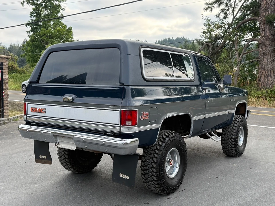 1987 GMC Jimmy 2nd Gen - Image 5 of 20