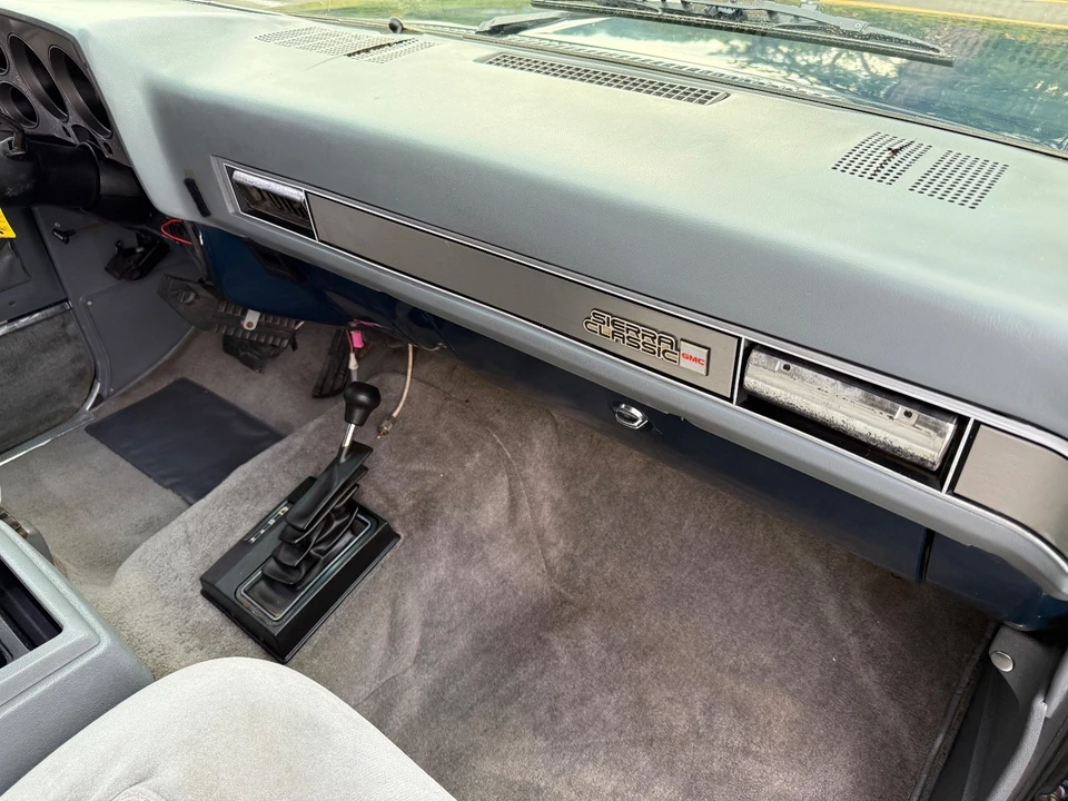 1987 GMC Jimmy 2nd Gen - Image 16 of 20