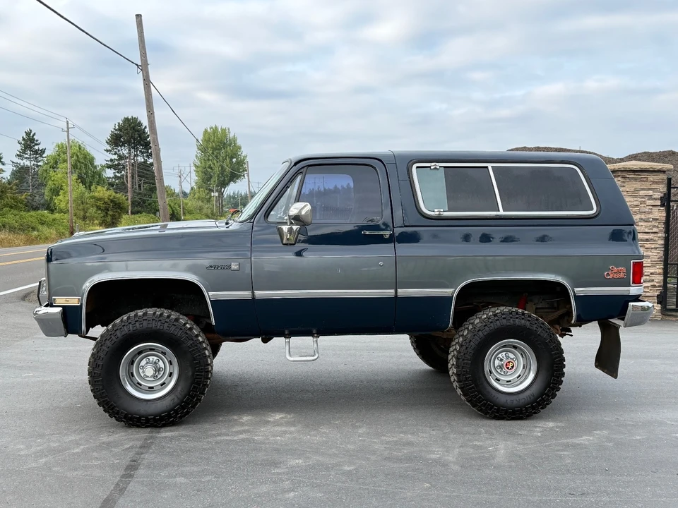 1987 GMC Jimmy 2nd Gen - Image 3 of 20