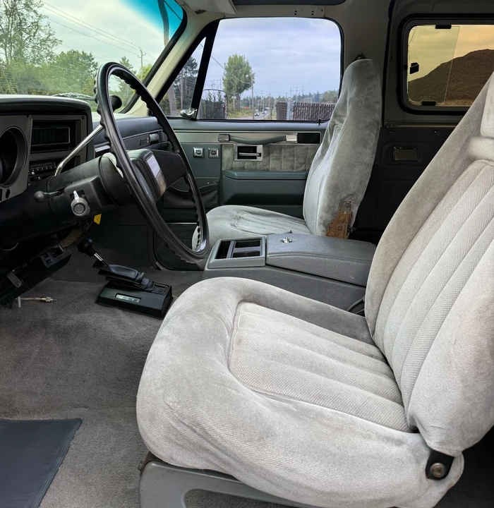 1987 GMC Jimmy 2nd Gen - Image 9 of 20