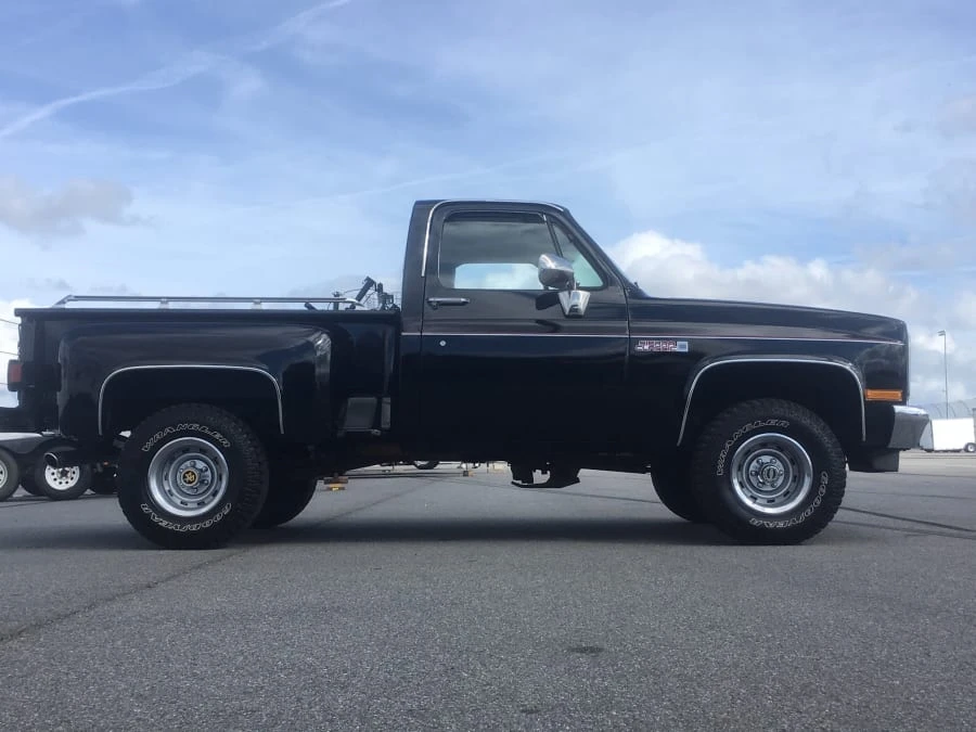 1987 GMC C/K 3rd Gen - Image 8 of 9