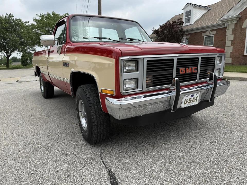 1987 GMC C/K 3rd Gen - Image 5 of 31