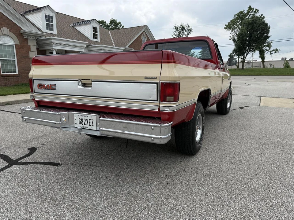 1987 GMC C/K 3rd Gen - Image 9 of 31