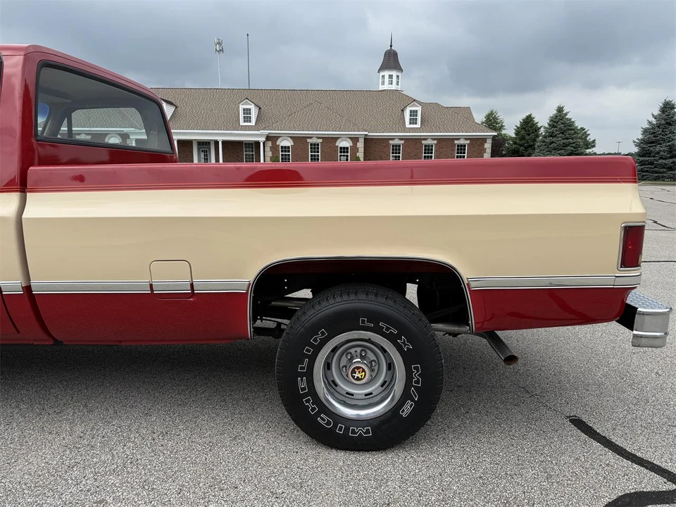 1987 GMC C/K 3rd Gen - Image 18 of 31