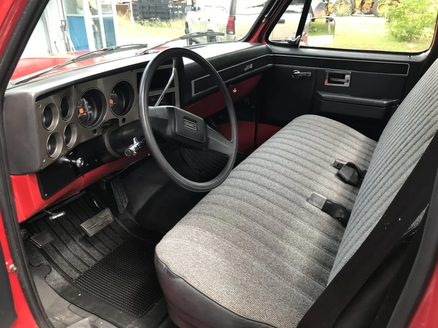 1987 GMC C/K 3rd Gen - Image 2 of 11