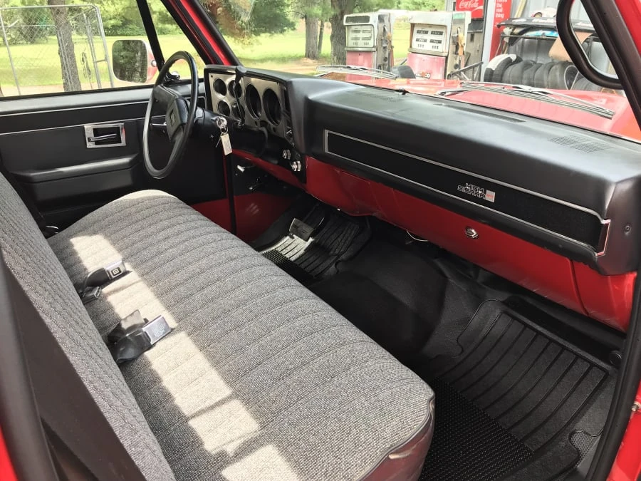1987 GMC C/K 3rd Gen - Image 4 of 11