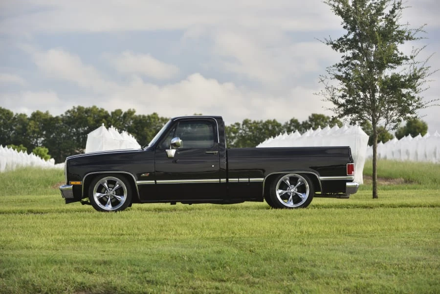 1987 GMC C/K 3rd Gen - Image 2 of 27