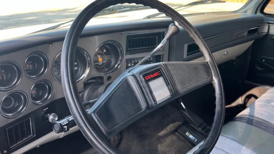 1987 GMC C/K 3rd Gen - Image 7 of 9