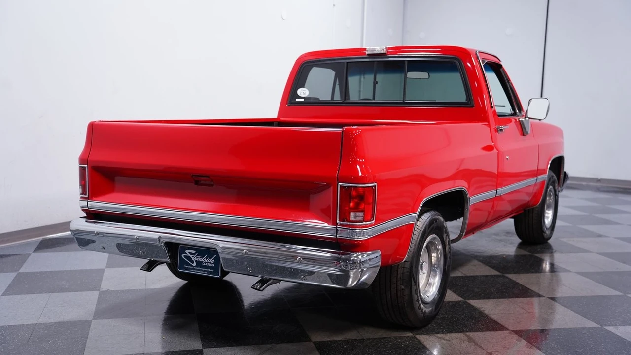 1987 GMC C/K 3rd Gen - Image 9 of 12