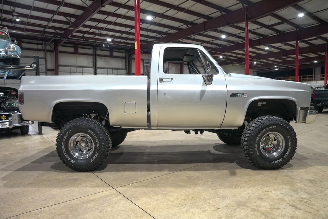 1987 GMC C/K 3rd Gen - Image 10 of 31