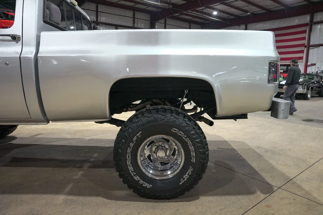 1987 GMC C/K 3rd Gen - Image 5 of 31