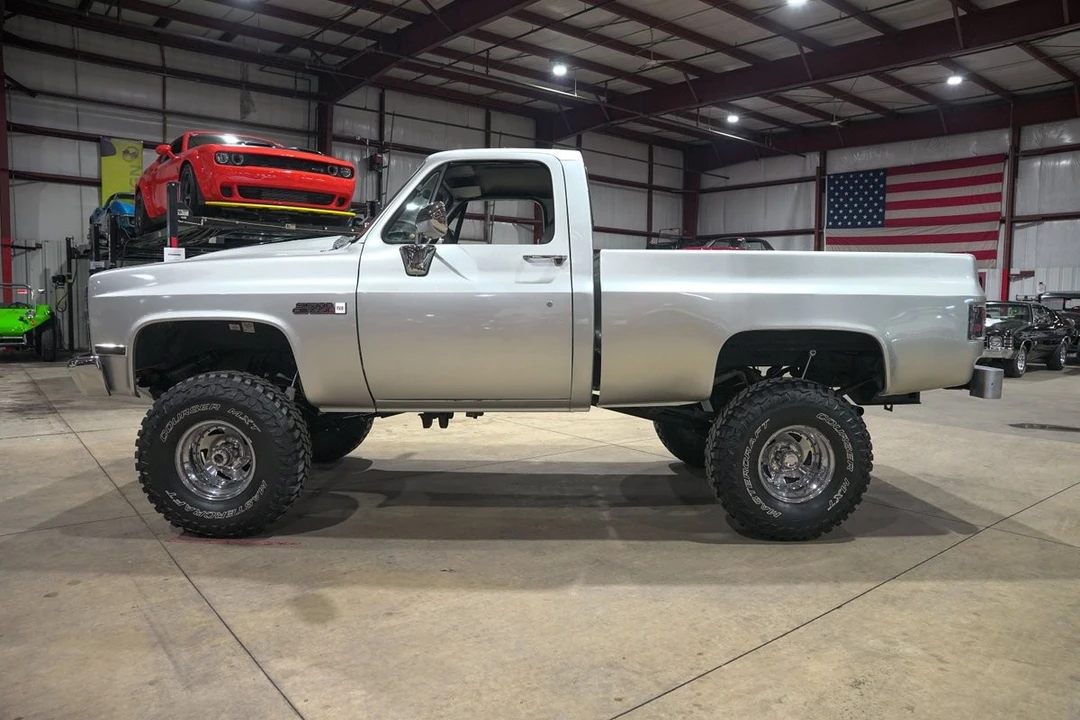 1987 GMC C/K 3rd Gen - Image 4 of 31