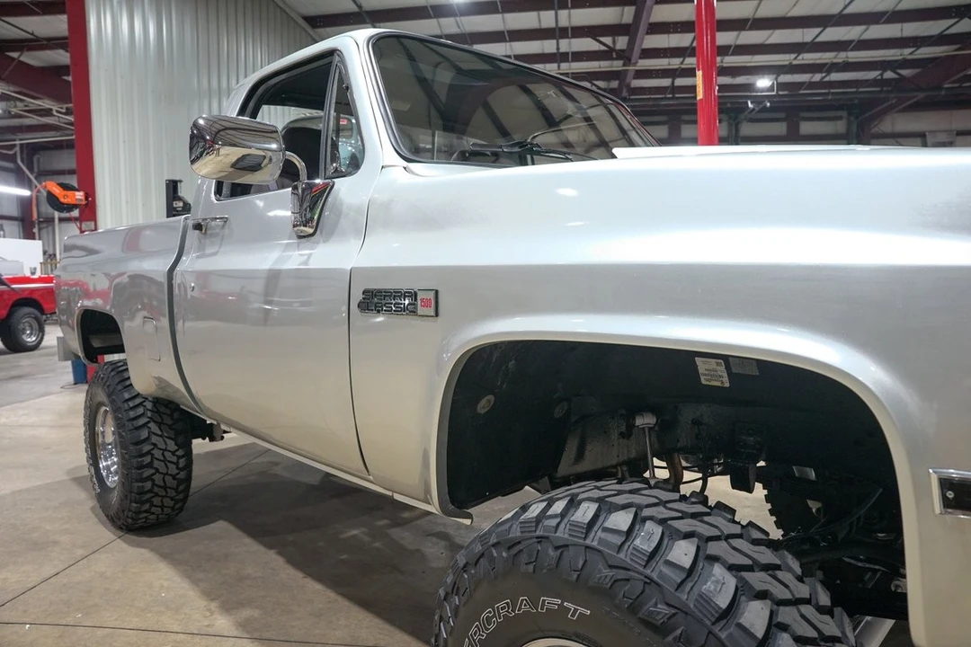 1987 GMC C/K 3rd Gen - Image 28 of 31