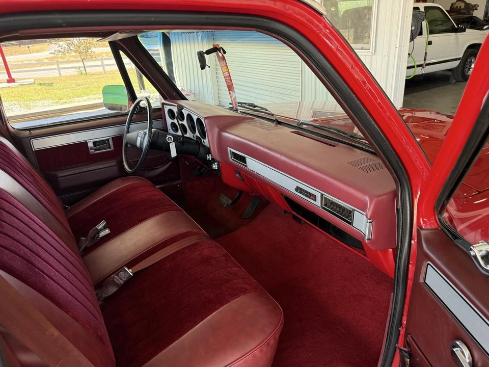 1987 GMC C/K 3rd Gen - Image 20 of 31