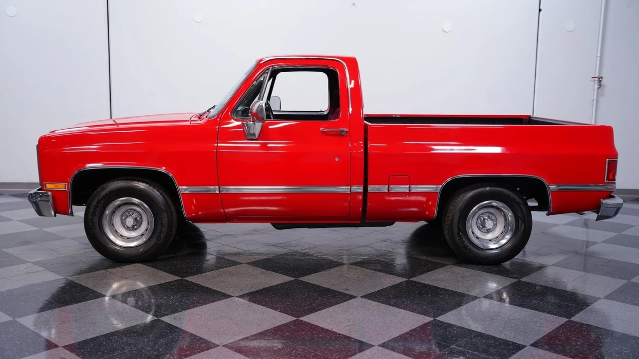 1987 GMC C/K 3rd Gen - Image 3 of 21