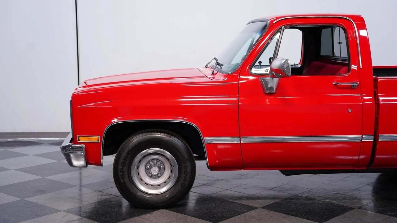 1987 GMC C/K 3rd Gen - Image 20 of 21