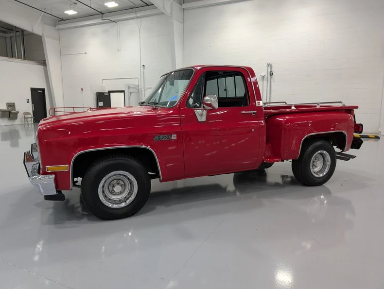 1987 GMC C/K 3rd Gen - Image 3 of 31