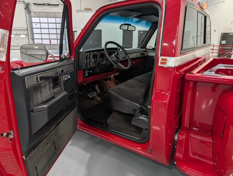 1987 GMC C/K 3rd Gen - Image 15 of 31
