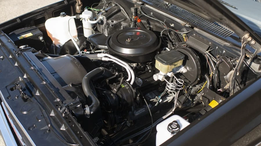 1987 GMC C/K 3rd Gen - Image 6 of 12