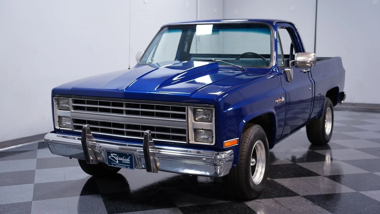 1987 GMC C/K 3rd Gen - Image 17 of 21